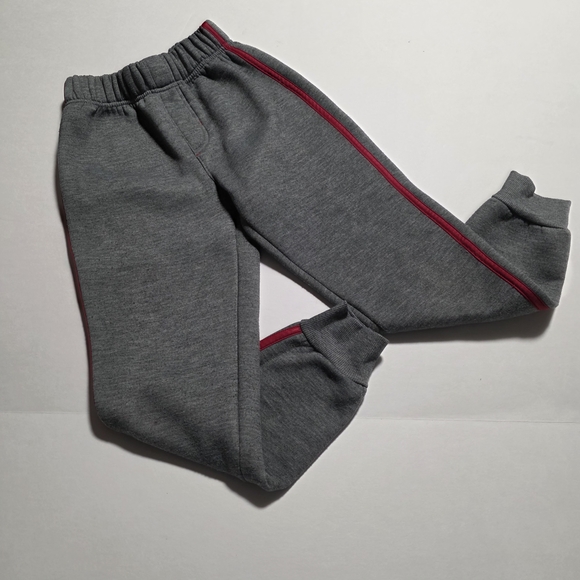 Disney Mickey Mouse Boys 7-8 2-Pc Set: Pullover Sweatshirt Jogger Pants Red/Gary - Picture 10 of 14